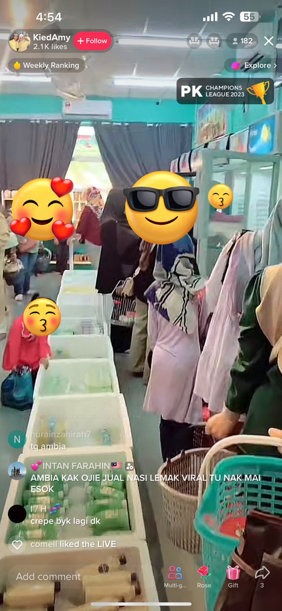 OwToTheZie's tweet photo. Aku tengah study macam mana nak masuk kedai kieda crepe ni esok. Yang aku tau esok:

1. Kalau aku kena tempik, aku tempik balik
2. Kena pakai selipar
3. Bawak coleman utk simpan semua makanan
4. Kena bawak mini fan

Setakat ni tu je yg penting. Awas ya https://t.co/uYoldBwNOn