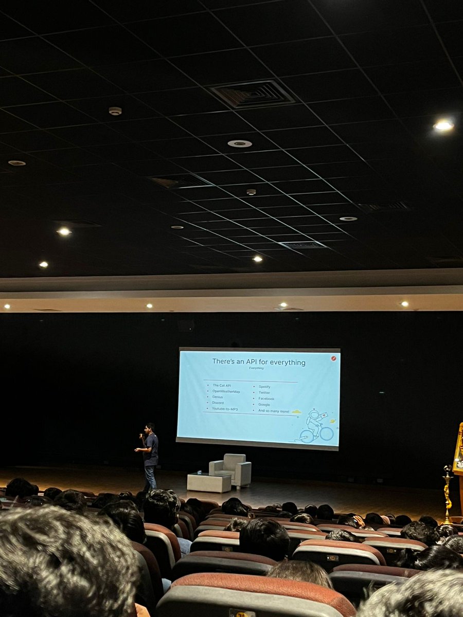 pandyaMayur11's tweet photo. During the "Building Innovative Solutions using APIs" seminar by Senior Developer Advocate, Student Programs at Postman, Mr. @ialimustufa at the "Hack Vengers" hackathon at Parul University, the following topics were covered:
#PostmanStudents https://t.co/EEDxKKHZik