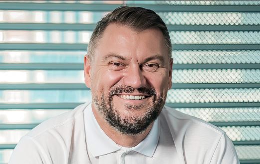 SercoMiddleEast's tweet image. CEO Phil Malem has been featured in a 5-page spread in this month&apos;s @MEConstructionN #BigProjectME magazine. The article covers our purpose-driven outlook and highlights the exciting developments &amp;amp; initiatives we have planned for this year &amp;amp; beyond: lnkd.in/dQSE-xcT