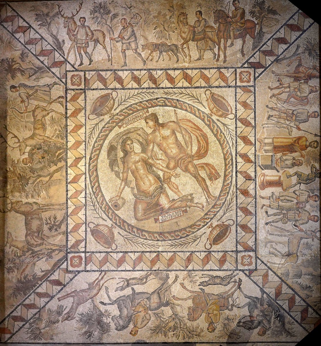 #MosaicMonday - a gorgeous triclinium mosaic from Lillebonne, ca. Late 3rd-Early 4th Century AD. While the identity of the central emblema's figures is unclear, the dipinti note that the work was created by Titus Sennius Felix and his student, Amor. #Roman #Art

📸 TimeTravelRome