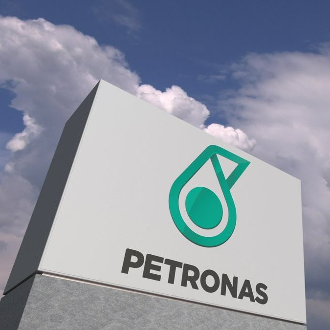 NewsBFM's tweet photo. 1. Petronas has recorded its strongest financial year results, with its full-year profit after tax rising to RM101.6 billion for FY2022. 

They also saw revenue reach RM375 billion, which is a 51% increase against last year. https://t.co/W6sEd6k57s
