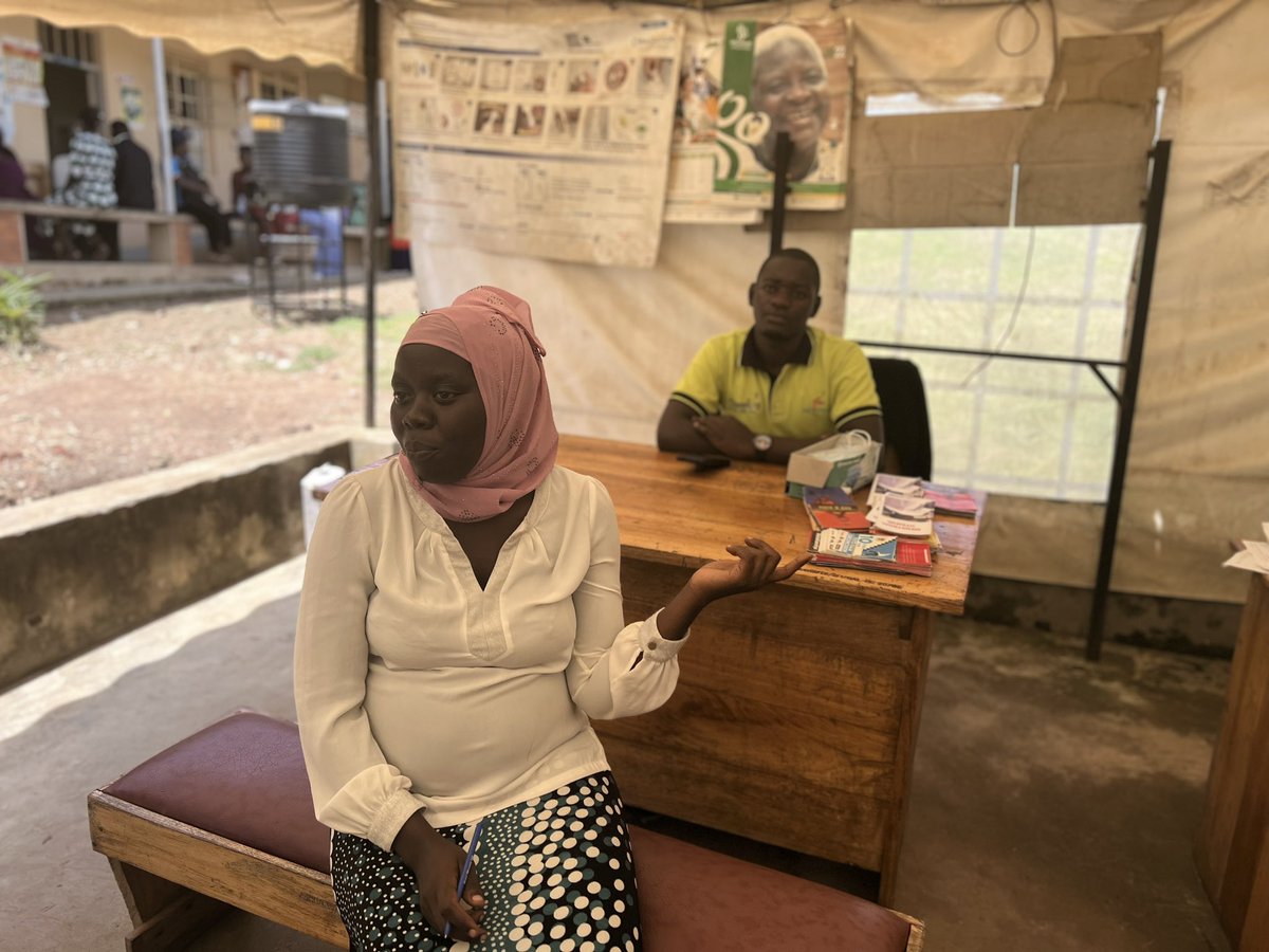 action4hU's tweet photo. Having a chat with Peer facilitators at  Malangala Health Centre about services they offer at the youth-friendly corner. 'We are able to provide prescribed medications to youth from the corners, SRH information and services.' https://t.co/Qn1bbcd7oy