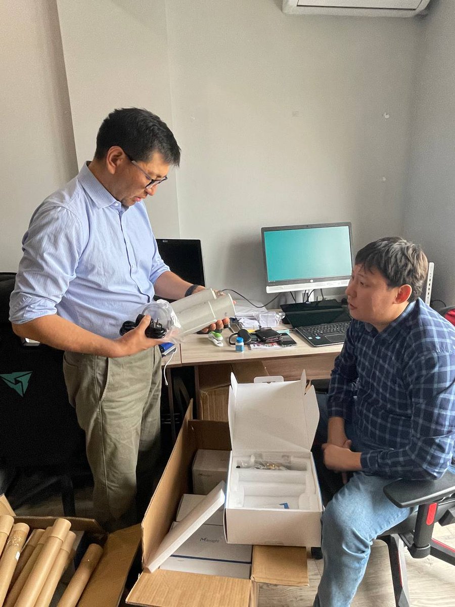 talant's tweet photo. These sensors will go to disaster-prone mountainous areas of Kyrgyzstan to monitor and forecast emergencies. In the meantime testing devices on peaceful houseplants (soil temp is 24C,  moisture is 20.9%)
https://t.co/UZE2gzi5Vy

#DisasterResilience #ClimateChange #IOT #LoRaWAN https://t.co/Hd6HfLNvFl