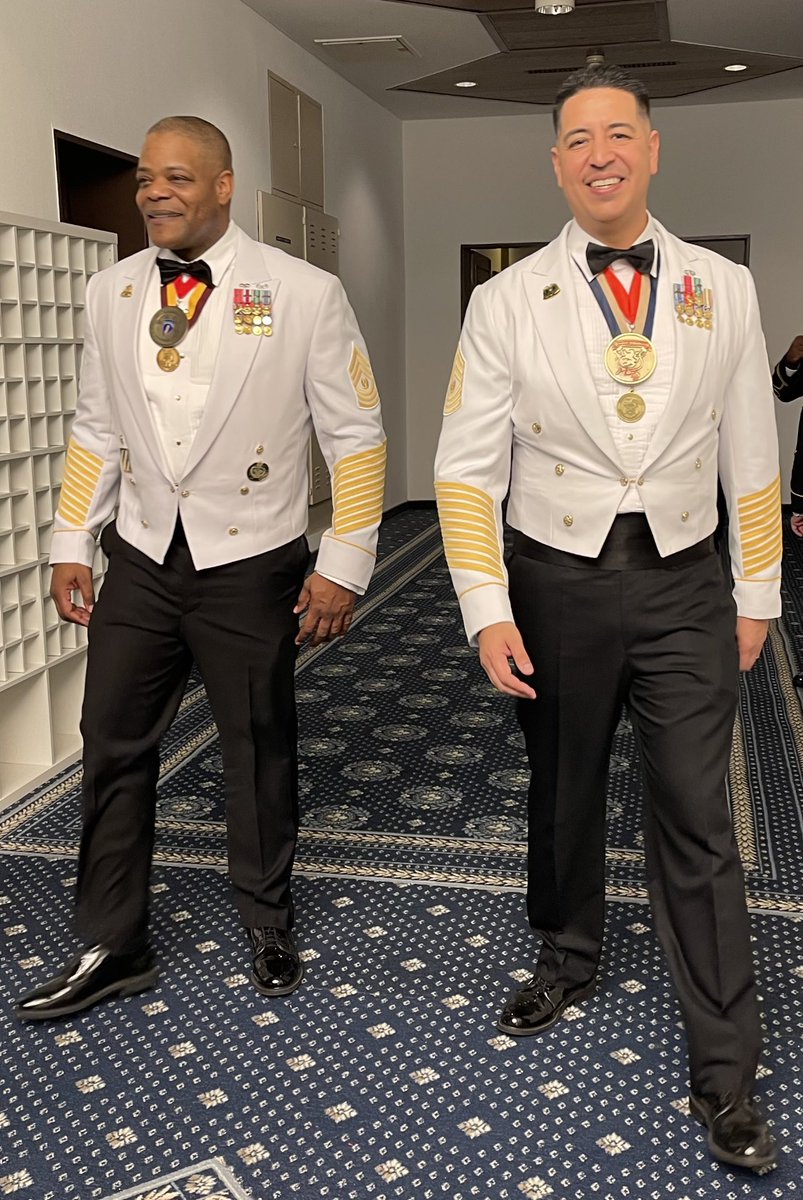 CSMWilliamsA's tweet image. The connective tissue between the Joint Deployment and Distribution Enterprise, and our Host Nation &amp;amp; Industry partners, start with the awesome friendship between two Senior Enlisted Sustainers!  🚢 🚢 🚢 

POSEIDON 7 &amp;amp; KNIGHT 7!
Deeds Not Words!
Warrior Logistics In Motion!!!!