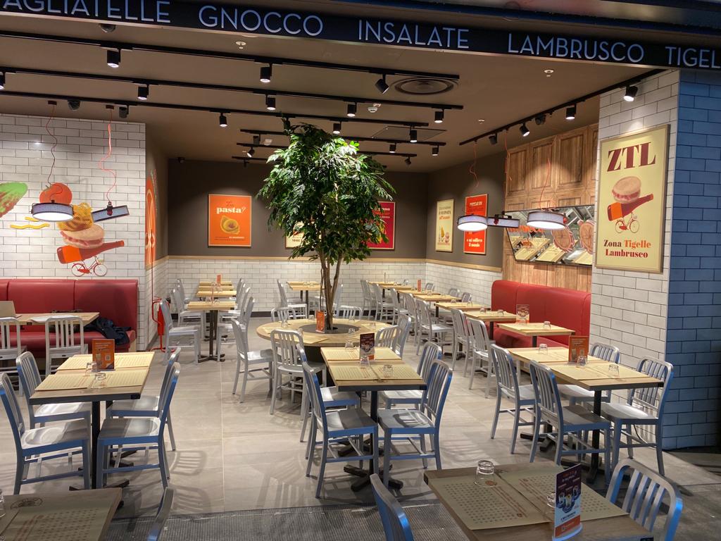 BlueRedGroup tweet media