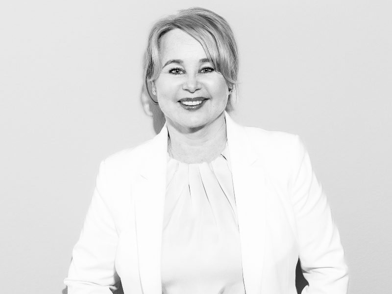 ipraofficial's tweet photo. Thought leaders are mainly made through strategic choices, extensive research and careful planning. Read the latest Thought Leadership Essay by Eva Torra at https://t.co/AOWArIkPNK #prmedia #publicrelations #prtraining https://t.co/OKMlTSv8zw