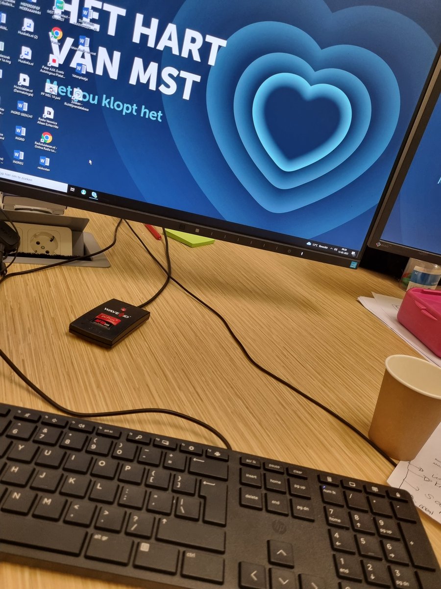 Computerdagje vandaag! 
Bezig met ontwikkelingzaken..
protocollen..website WEC aanvullen..enz..
#wecmst #ookleuk