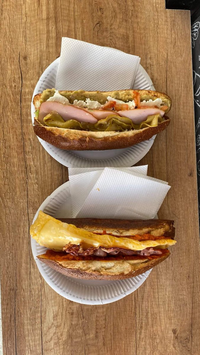 mrkelangelos's tweet photo. Идеме генерички...

Започнете го денот и неделата со вкусен залак од нашата понуда за доручек(*со глас на радио водител/ка со лоша дикција, што потстенкува кога збори).

#mrkelangelos #kitchen #foodie #Skopjefood #breakfast #Sandwich #delicious https://t.co/oLllJrOmwR