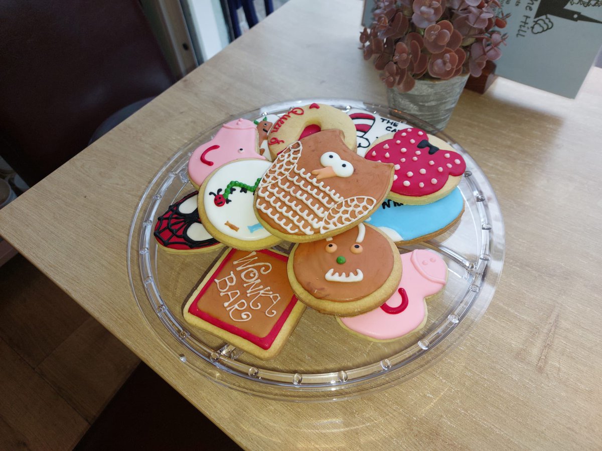 SaveBookShop's tweet photo. And the amazing biscuits at Cafe on The Hill!! #biscuits #independentshops https://t.co/3qFCSL9L5V