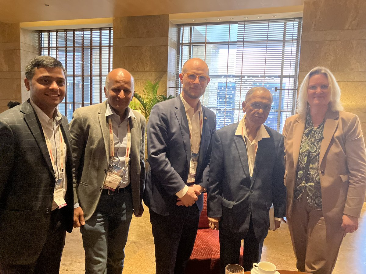 shanks420's tweet photo. When you meet 2 incredible human beings @RishadPremji &amp; Mr Murthy in the space of 16 hours the end result can only be ‘happiness’. In the company of my lovely colleagues @eske_bo @DirectorDKTrade @InvestinDenmark . Few jobs can enable this - no wonder I am still around 19 yrs on https://t.co/WRlcdTV1FE