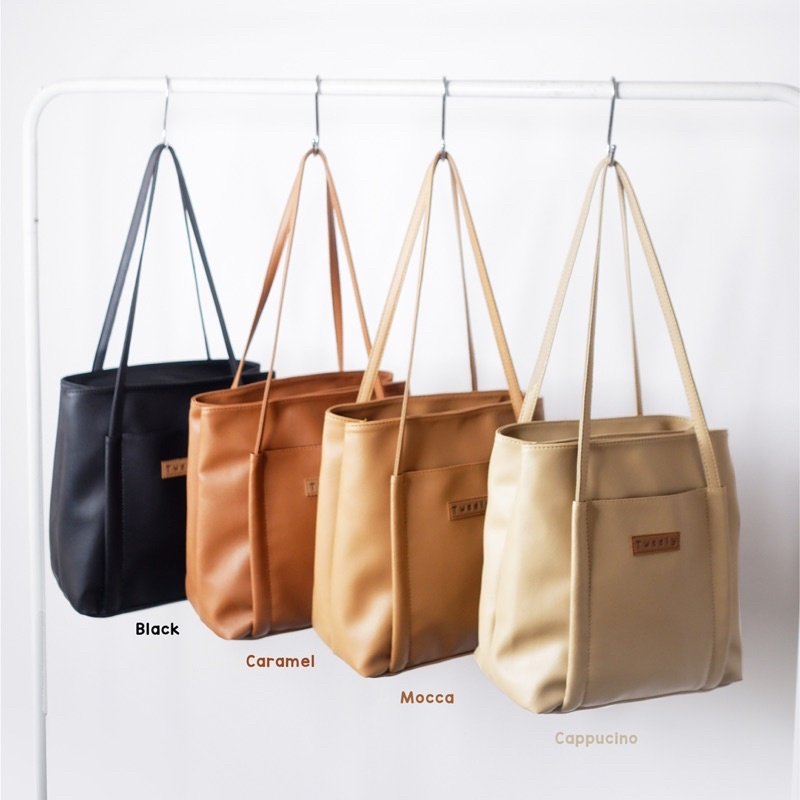 Snowwfairy's tweet photo. Rekomendasi Totebag

Totebag, tas bahu cocok buat yang suka bawa barang banyak ke kampus atau kerja

a thread— https://t.co/lzLfswx8oM