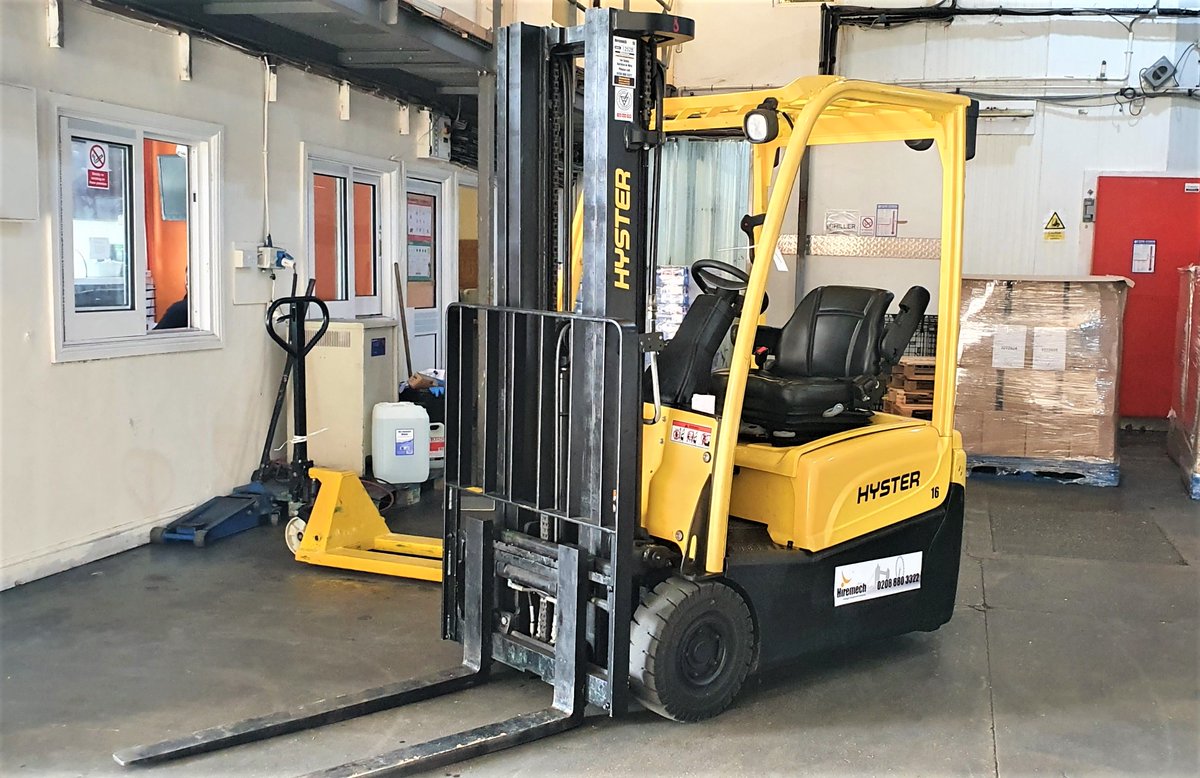 At Hiremech, we deliver our trademark service, attention to detail and quality product ✅

When BFC Distribution required an update to their existing Hyster electric forklift, we fulfilled all their needs⚡

👉🏼Read more: bit.ly/3kR8htL
📞020 8880 3322
#LondonsNo1