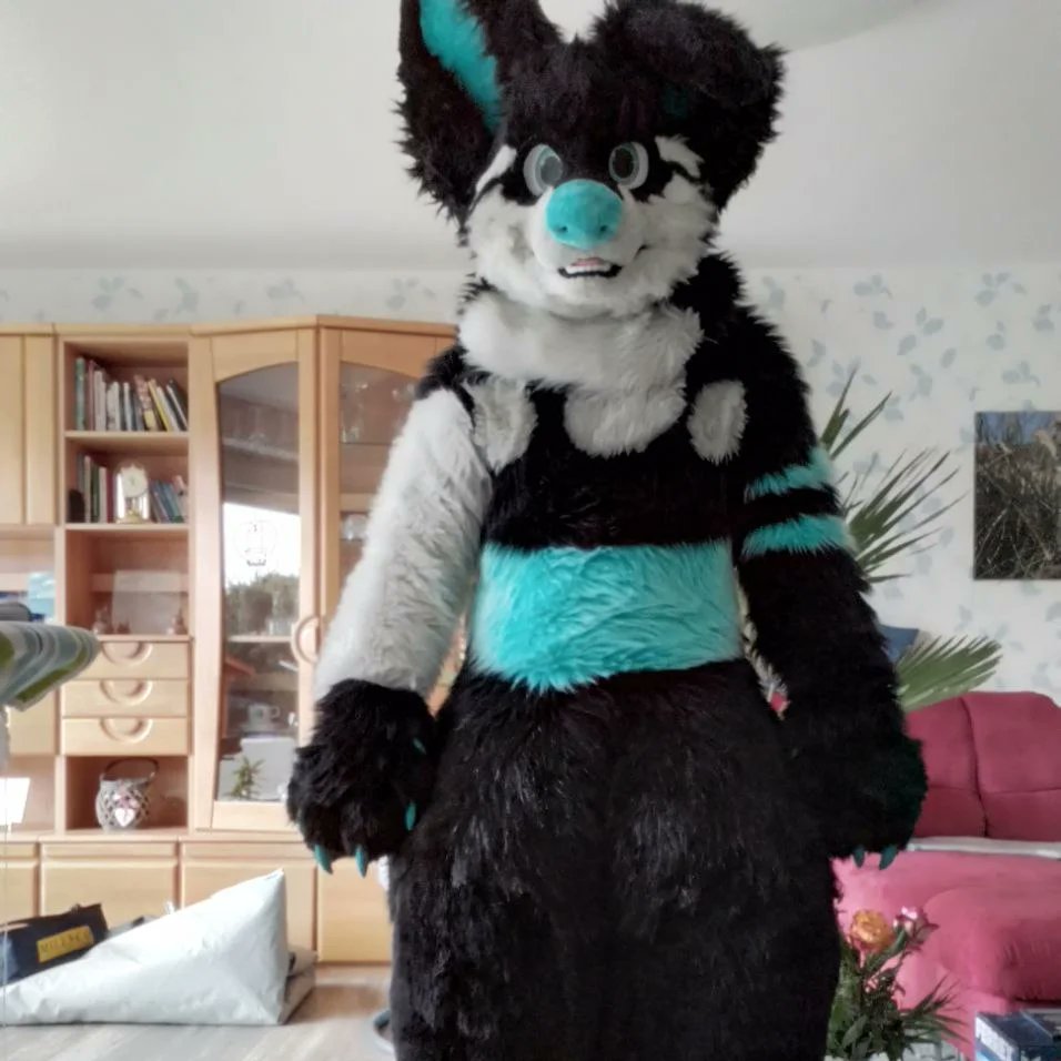 Fuchslp4's tweet photo. Suit is Finally done https://t.co/tYf2AKbDda