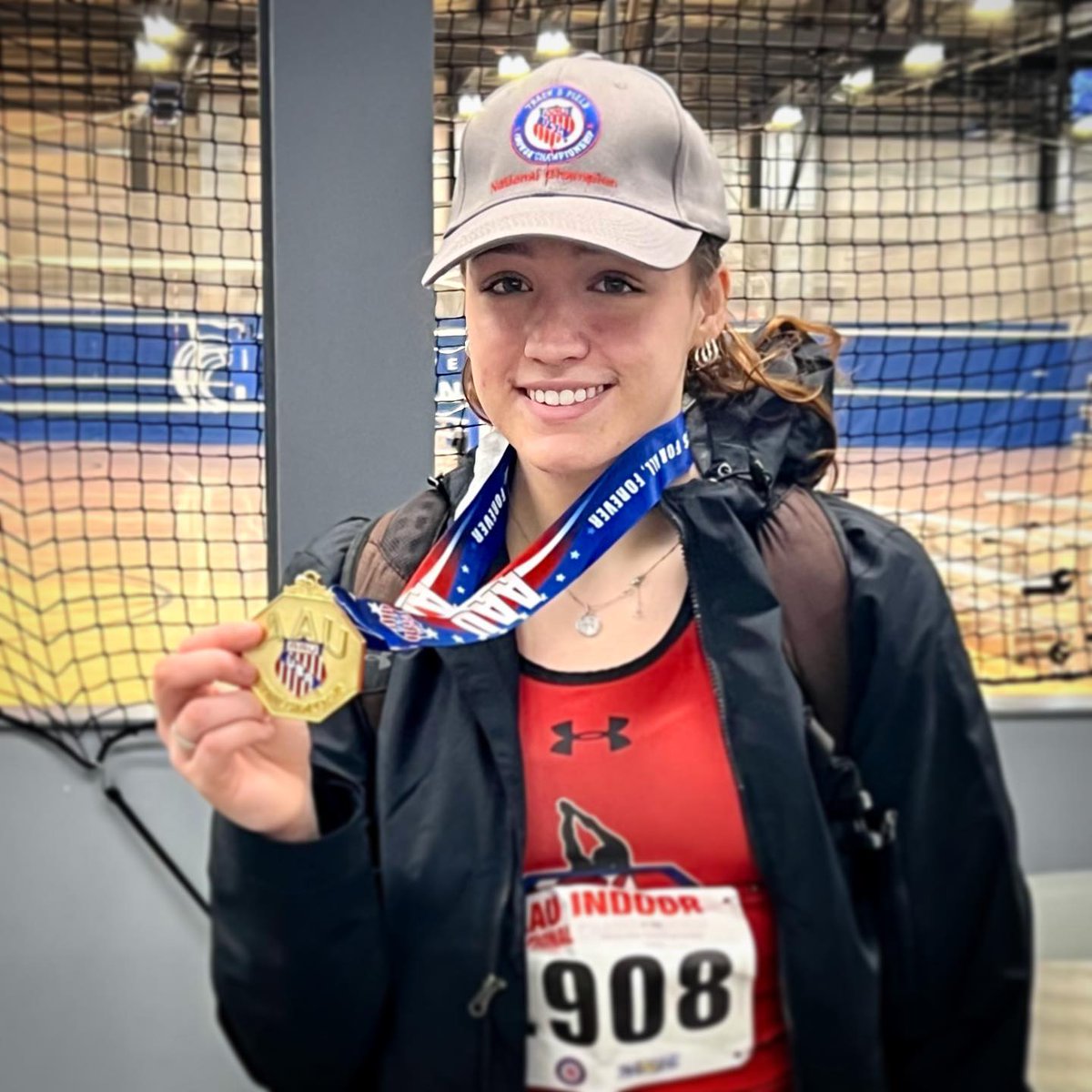 Congratulations to Fiona McKenna '23 for taking 🥇 in the Girls High Jump Final at AAU Indoor National Championships on March 3! McKenna cleared 1.45m to finish in first and become the 2023 AAU Indoor National Champion! #PatriotPride