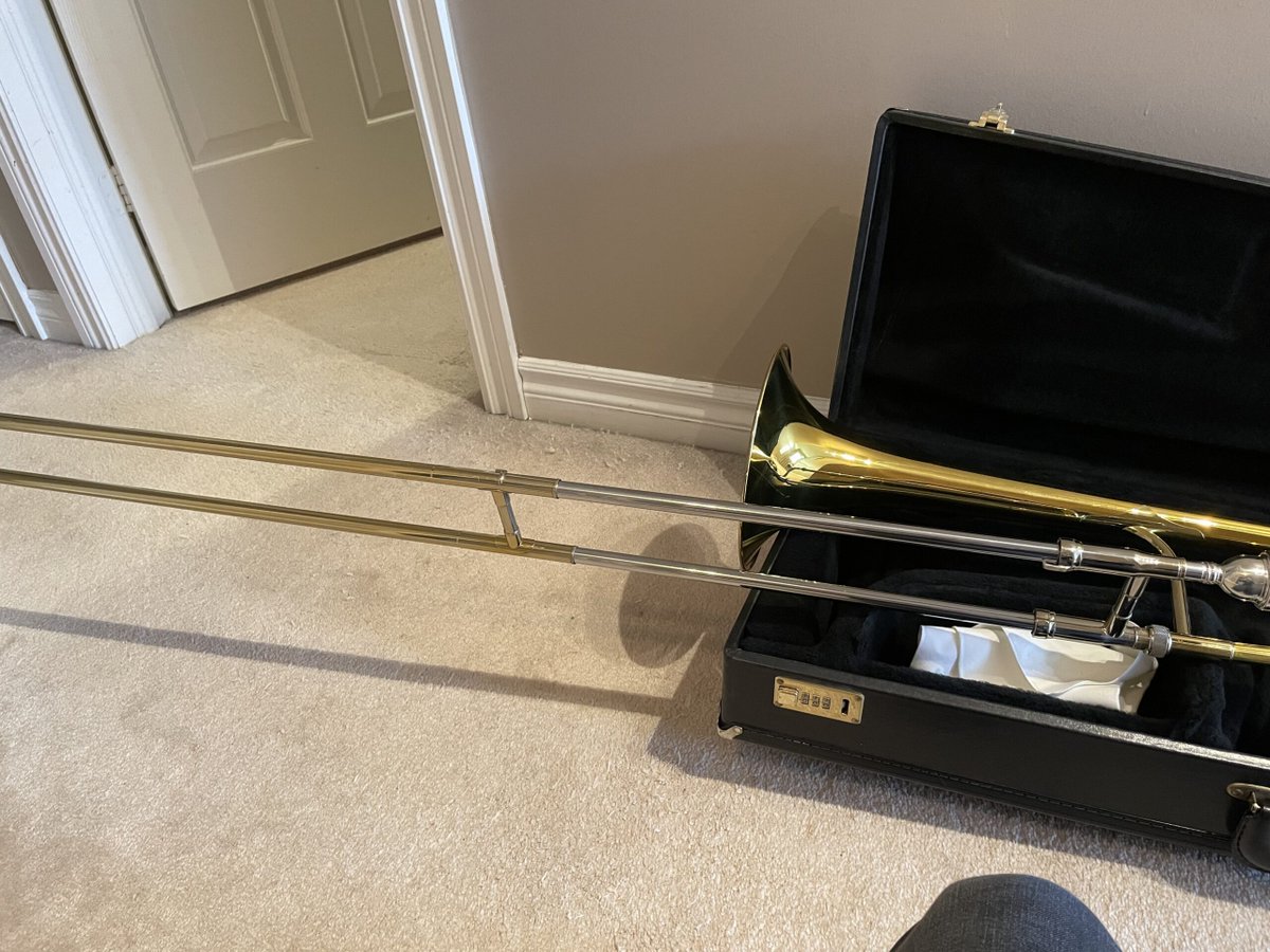 Solo Guitars tweet media