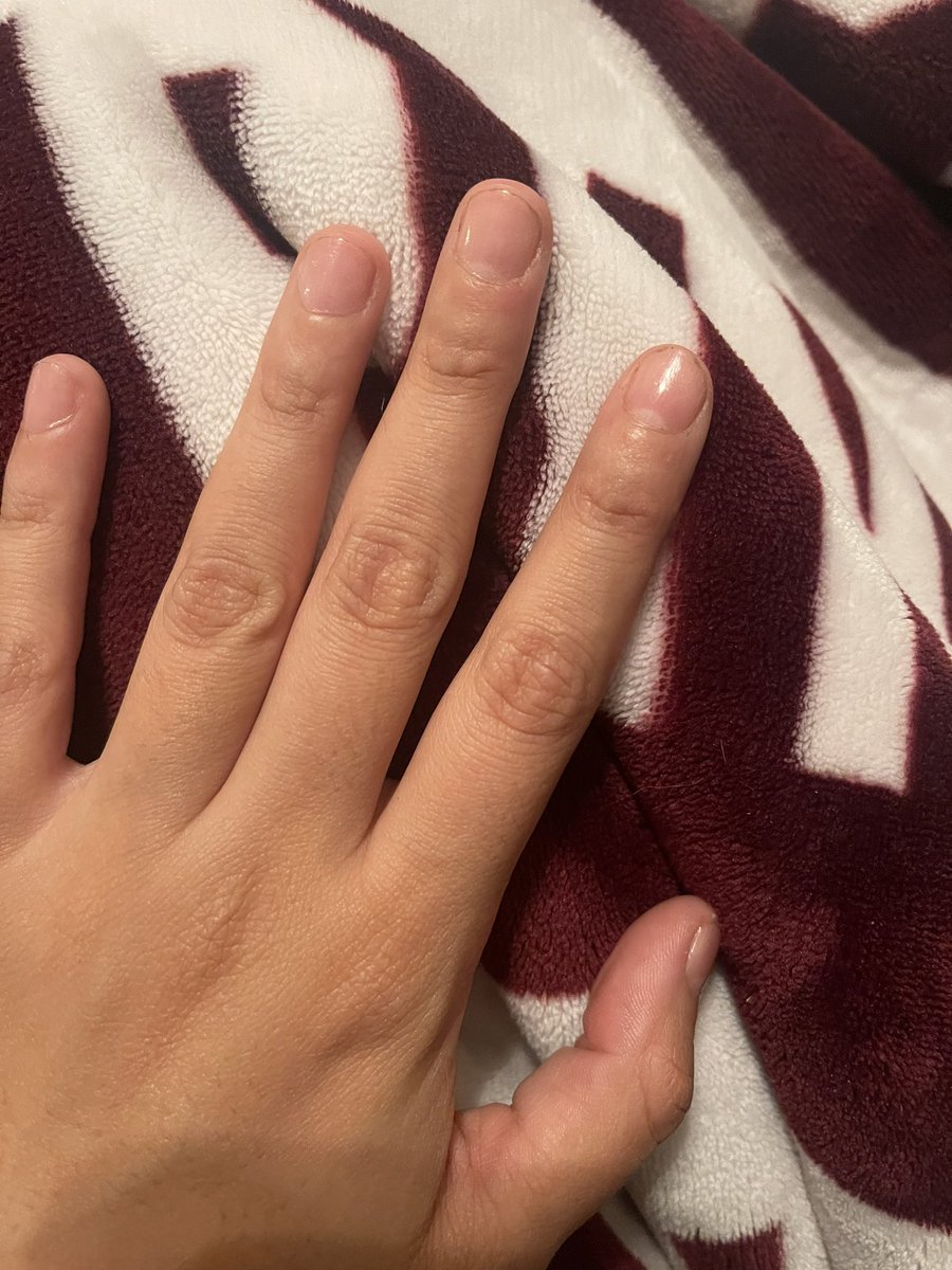 GoddessElayna's tweet photo. @jamieee16_ I need my nails done bad 💅 $Elaynamae99 https://t.co/o7P0yXl2HS