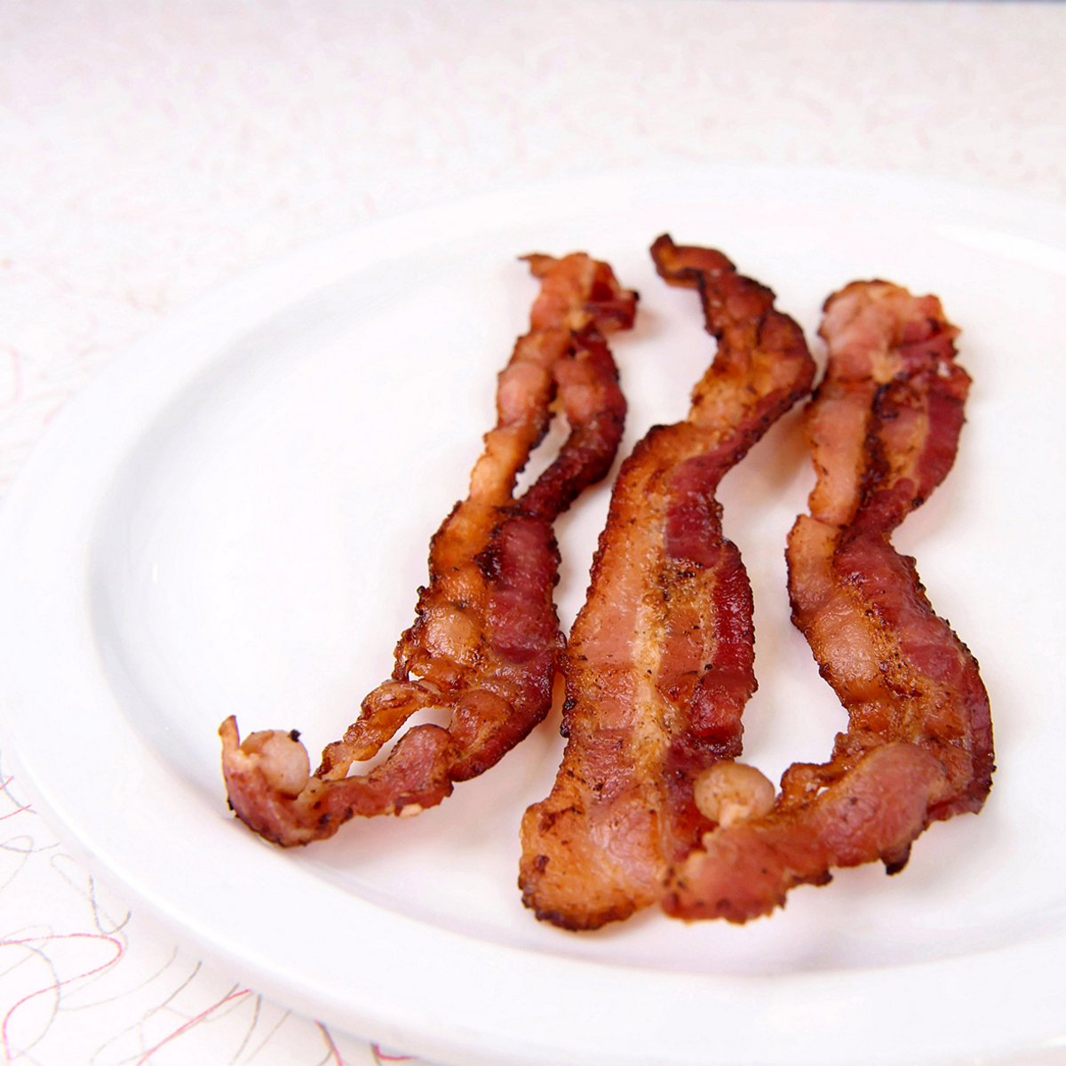 #Bacon makes everything a little better. Don't you agree? Come by Penny's Diner Fort Scott and add a side of bacon. We won't tell 🤫🤐 #PennysDiner #instayum