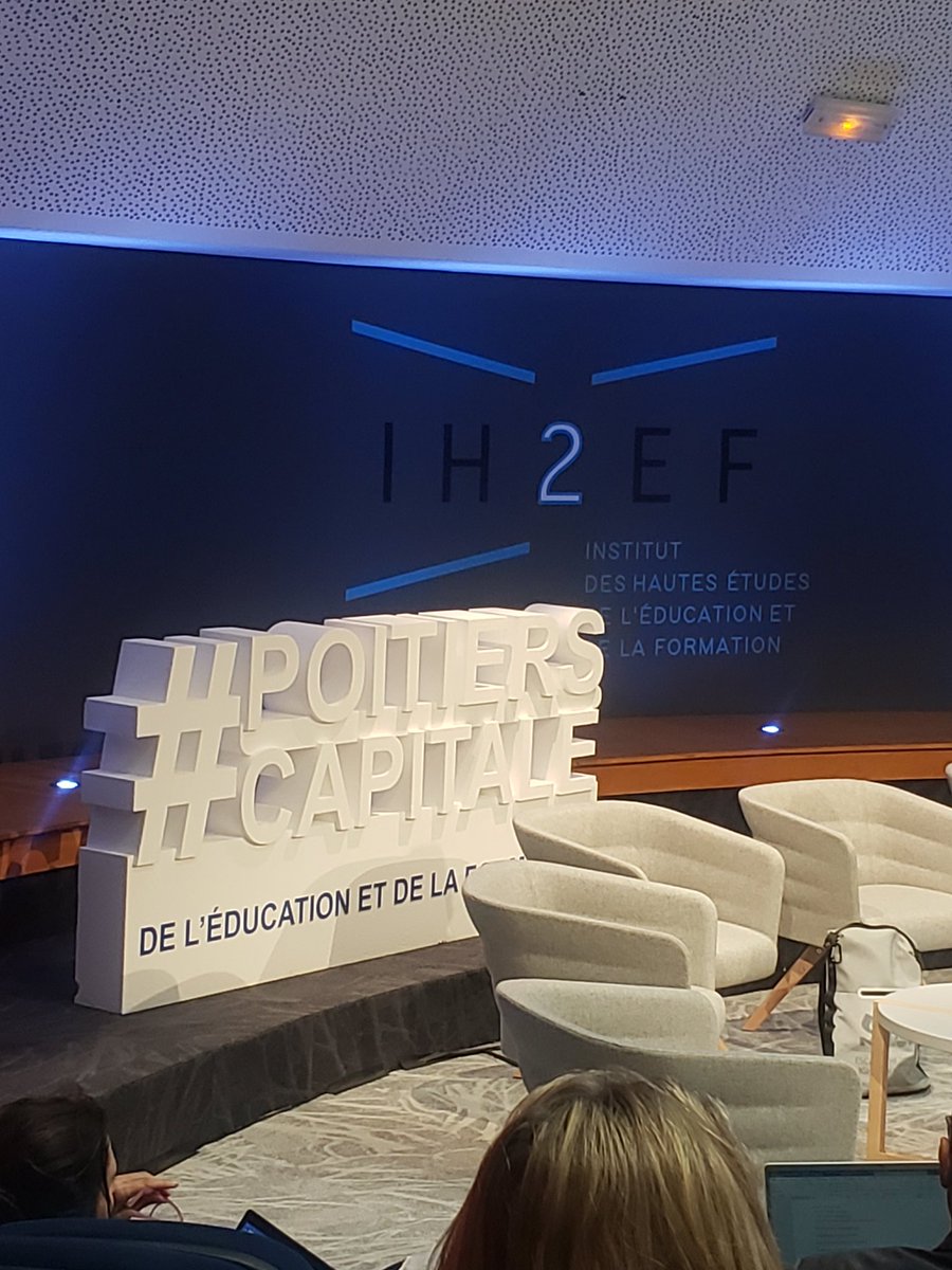 MaupasMagali's tweet photo. Retour à l'IH2EF pour trois jours : séminaire des IEN 1D....c'est parti! https://t.co/oLVLvw8dnP