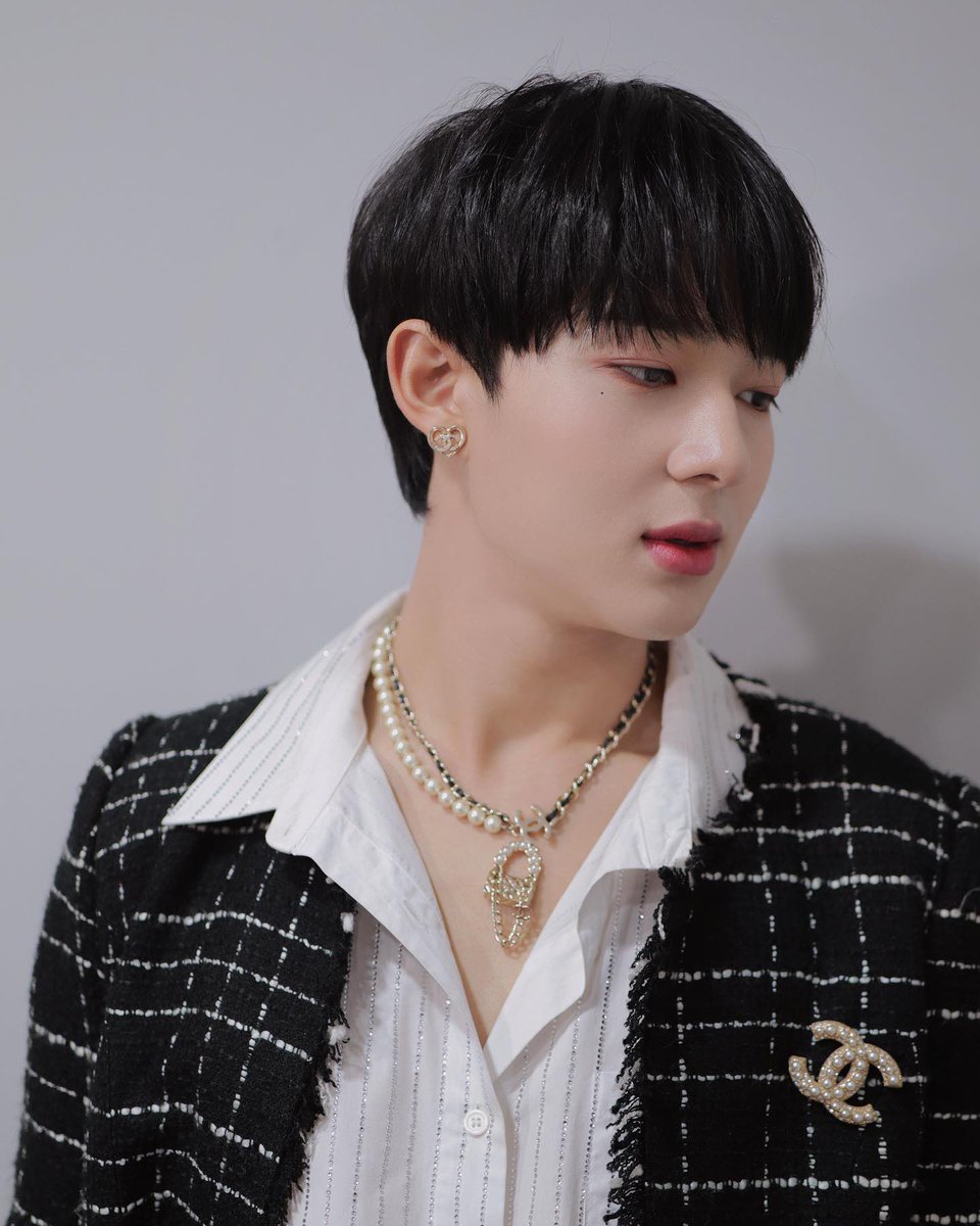 ลุควันนี้ ฉ่ำมากกกกกก all Chanel แบบปังๆ #TotyMusicAwardsXNuNew