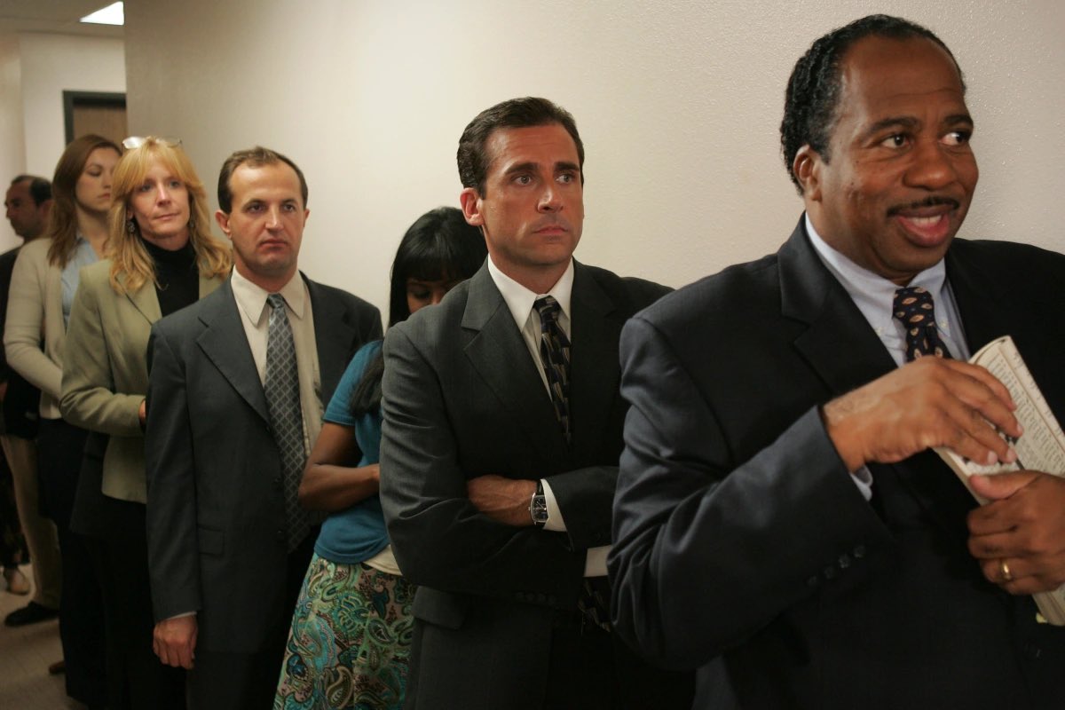 OfficeReunion's tweet photo. Cut the line! get your VIP passes today -> https://t.co/0rI9nAUiNe #reunioncon #theoffice #Dundercon https://t.co/dMuRoM0IC5