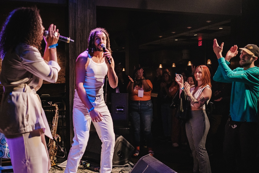 ⏳️ FINAL WEEK ⏳️

BreakOut West Showcasing artists have gone on to sign management, label, and booking agency deals from their performances - don’t miss the opportunity to share your music with the people who need to hear it. 
⁠
💻️: breakoutwest.ca/music-festival…