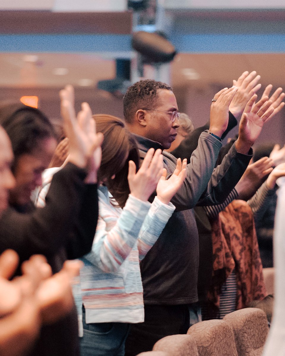 church_redeemer's tweet photo. Nothing beats spending time with our fellow believers at Redeemer! We laughed, worshipped, and had a blast together. Can't wait for next weekend! πππΌ #mycor #photorecap #churchcommunity #churchfam #RedeemerFamily https://t.co/gV86ctQAOG