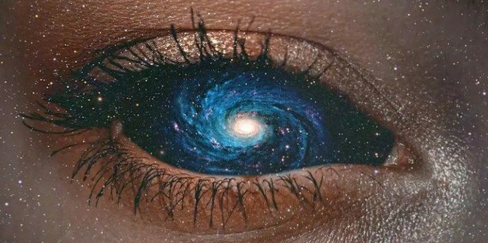 تـألـم بـكل مـا أوتـيت مـن قـوة
تـألـم حـتى تـفقد الـشعور تـمامـا
تـألـم ودع الألـم يـجلـجل بـسطوتـه
لـيأكـل ضـعفك فـكل مـنا يـملك مـخزون ضـعف
لايـبدده سـوى الألـم فـهو الـتربـة الـتي تـبذر فـيها بـذور الـرجـولـة…

#مـساء_الـخـير