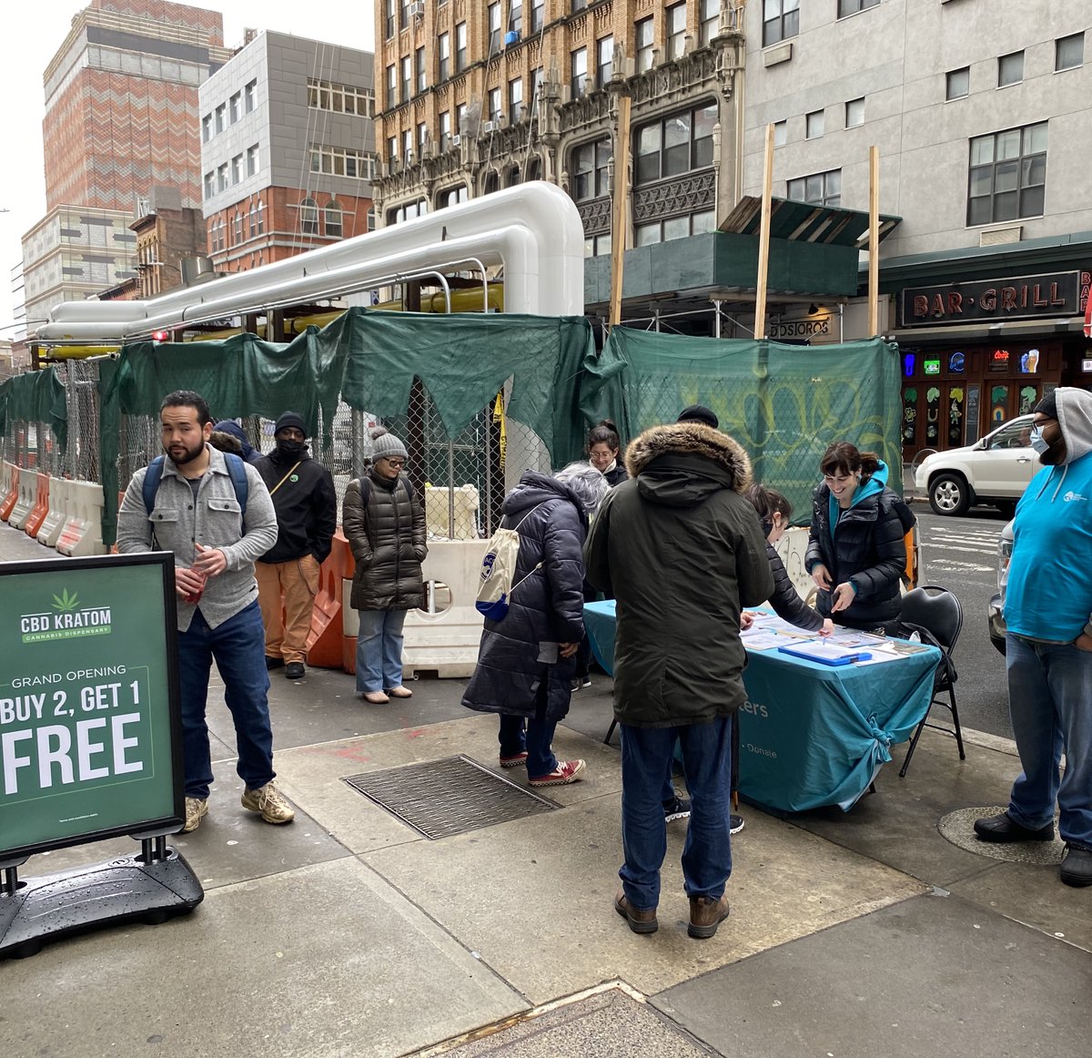 CBDK_PressRoom's tweet photo. Brand new to the BK! Our newest New York store is open and ready to help you find products to support your journey to #sleepwell, #wakewell, and #livewell.

#Brooklyn #hemp #cbd #kratom #cannabis #cannabiscommunity #cannabisindustry https://t.co/fD1j9pvGjR