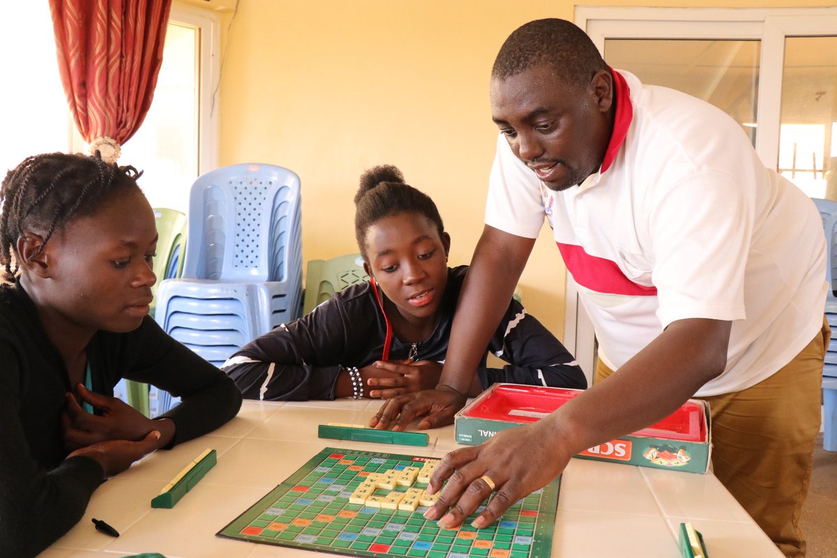 elimu_projects's tweet image. What life lessons do you think a young person gains from playing board games such as chess or scrabble?

#Youth #CiscoNetworkingAcademy #ElimuResourceCentre #Malindi