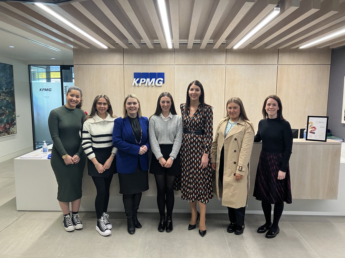 SistersIN_THC's tweet photo. Thank you to KPMG and in particular to mentor Ashleen Feeney for hosting Sophia McGinnis Thornhill College SistersIN for an amazing job shadowing day at your Belfast offices.  #femaleleadership #IWD2023 
@ashleenf_kpmg @KPMGInspire @SistersIN_HQ @ThornhillDerry https://t.co/LS84iat5hx