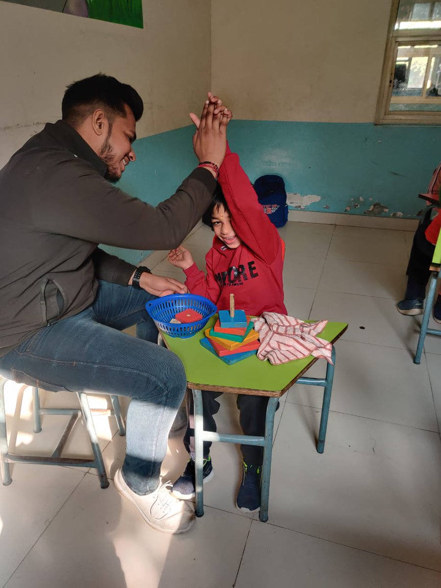 SASRIndia's tweet photo. Glimpse of ongoing practice-teaching of DEdSE & BEdSE candidates. Well done everyone! Always remember practice makes progress, not perfect... as there's always scope to be even better!
#PracticeTeaching #LessonPlan #TeachingPractice #LessonPlanning #SpecialEducation #Faridabad https://t.co/FOfG5dIKOs