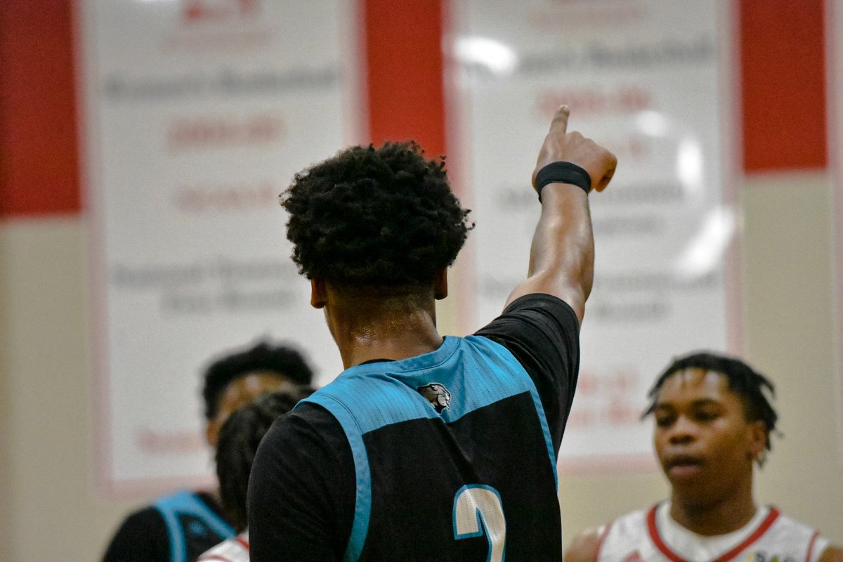 USCTalk's tweet image. I was lucky enough to work with this group this season. 

Both on and off the basketball court, big things are in store for this group.

@TyshaunCrawford @AWNP_0 @MiguelArnold4 @tjm5_