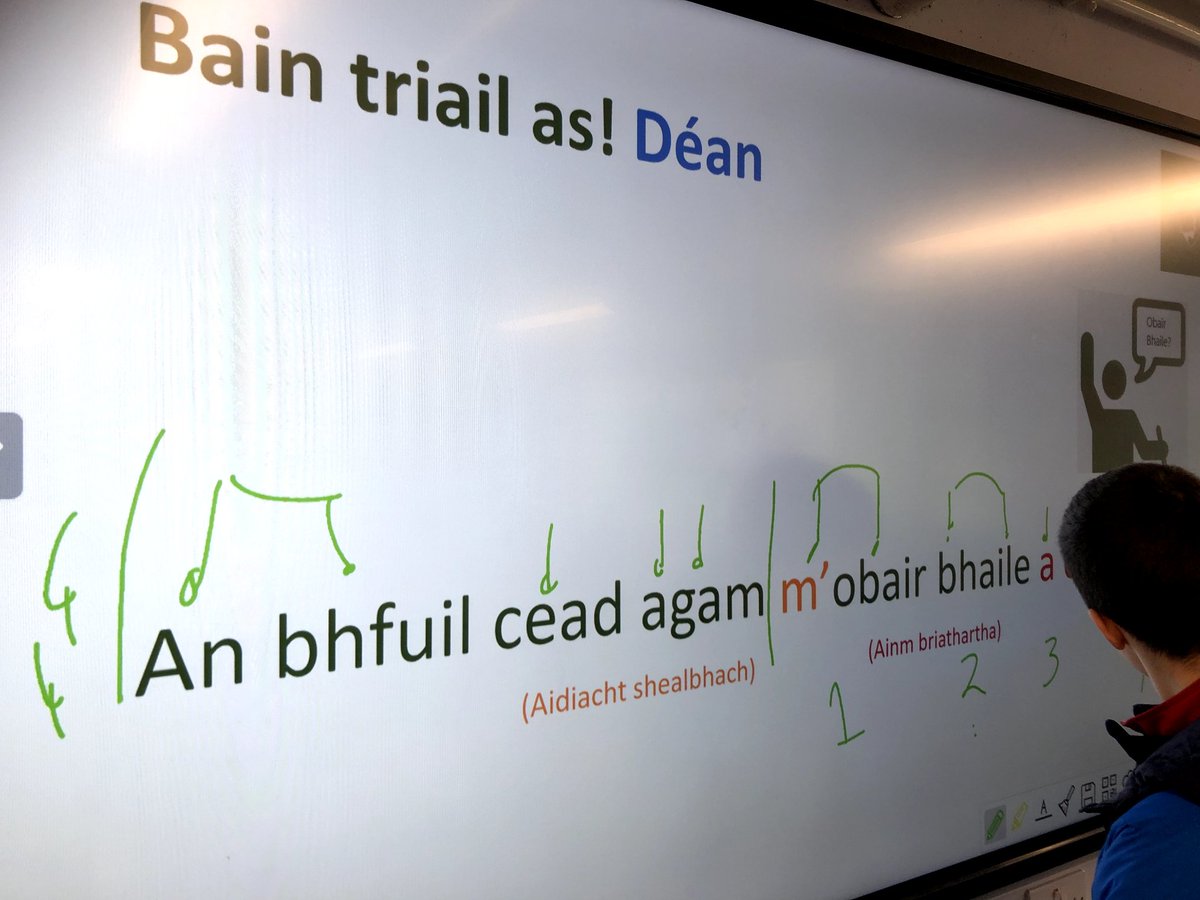 Coláiste de hÍde tweet media