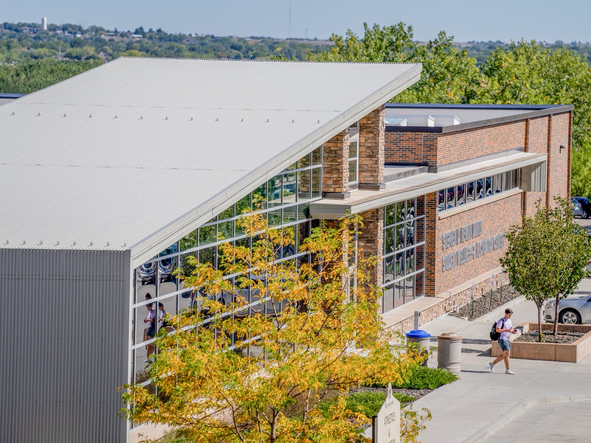 sdsmt's tweet photo. Mines has received a $1 mil. donation for athletic scholarships from alumnus Dean Schauer. 

"We cannot thank Dean enough for his dedication to changing the lives of our student-athletes," said Executive Director of the Hardrock Club Maria Cadwallader.

https://t.co/39GglsPxiF https://t.co/HxUx9ocSXg