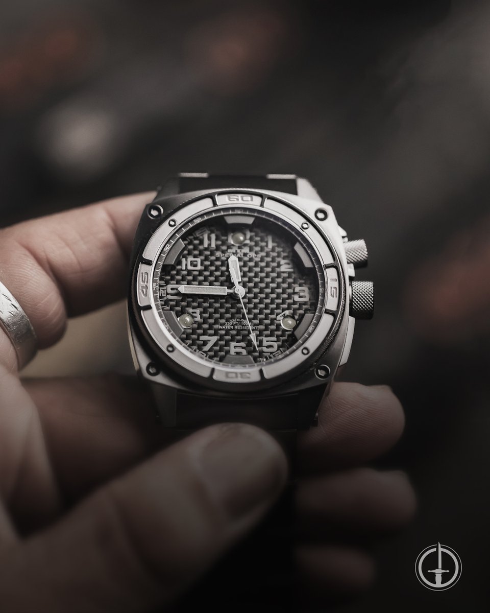 MTMSpecialOps's tweet photo. A tool watch with an actual tool built into it. The MTM Falcon.
Visit our website to learn more about the Falcon.
#Whatsyourmission?
#MTMWatches #Falcon #SpecialOpsCollection #BuiltforAction #TacticalTimepiece #MilitaryWatch #Tactical #Rugged #FlashlightWatch https://t.co/WhxNl8iPs0