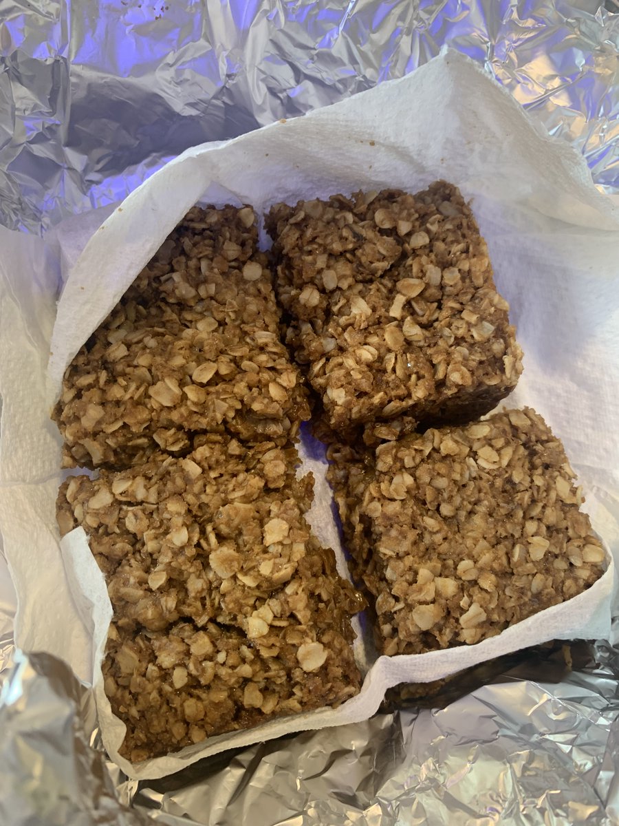 Varndean Books (@varndeanbooks) on Twitter photo In today's episode of #IrisBakes, we have flapjacks! Some very happy student (and adult) librarians this morning π§ <a href="/AngelouVarndea1/">Angelou@Varndean</a> π In today's episode of #IrisBakes, we have flapjacks! Some very happy student (and adult) librarians this morning π§ <a href="/AngelouVarndea1/">Angelou@Varndean</a> π