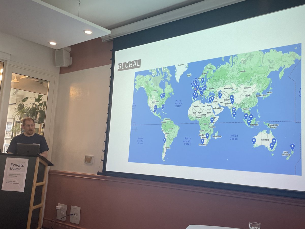 ⁦<a href="/CAPanaesthesia/">CAP Anaesthesia</a>⁩ Anders Hulme telling us how to make FOAmed go viral ⁦<a href="/bartspom/">@BartsPOM</a>⁩ #6thBartsPOM