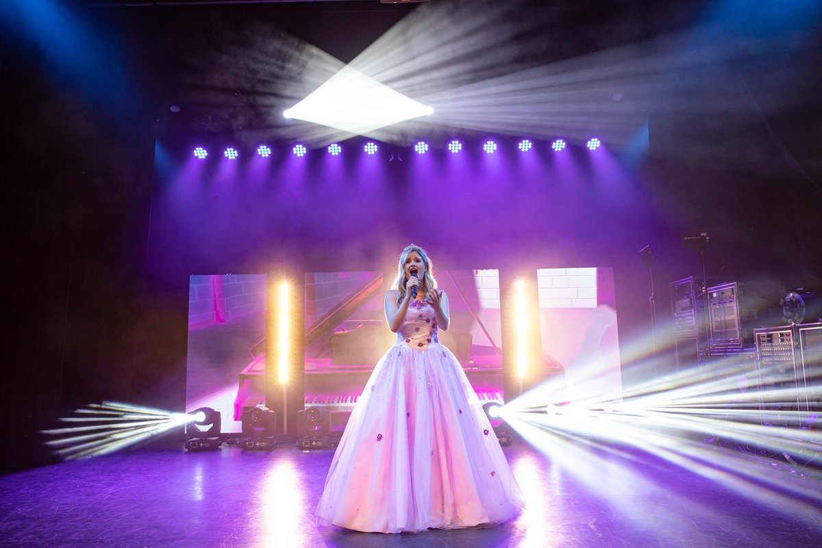 Hall for Cornwall tweet media