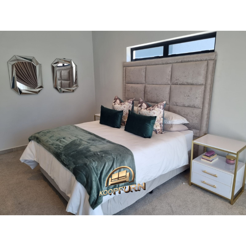 koopfurn's tweet photo. Indulge in a sense of lustre and lavishness with this glamorous setting 

Premium luxury furniture 

F1 From R3250 
F2 From R4000
F3 From R4500
F4 From R3500 https://t.co/mszzaSakAW