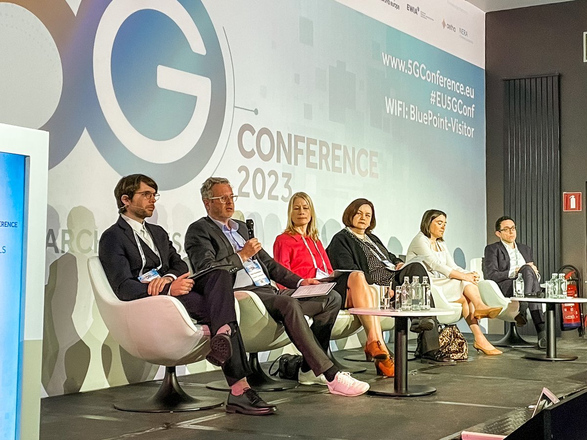 ForumEurope's tweet photo. Happening now ➡️ Session 2, where the panel is discussing financing a long-term, sustainable #5Gecosystem and what is being done to deliver the necessary public & private funding for #5G.
#EU5GConf https://t.co/l28KI47zep