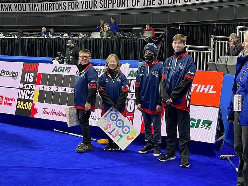 A huge highlight from the Brier was meeting our Future Stars! The signs made it even more special 👏🏻🌟

#Brier2023