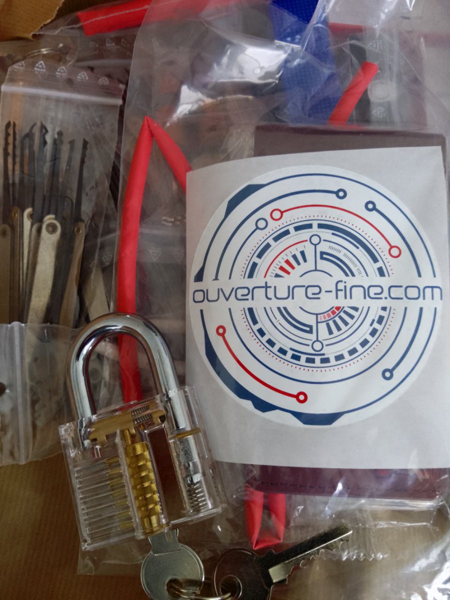 fnolot's tweet image. Un grand merci à @OFC_France  pour @hacksecureims_ Les participants à notre CTF #HackSecuReims du 24-25 Mars vont bien s'amuser