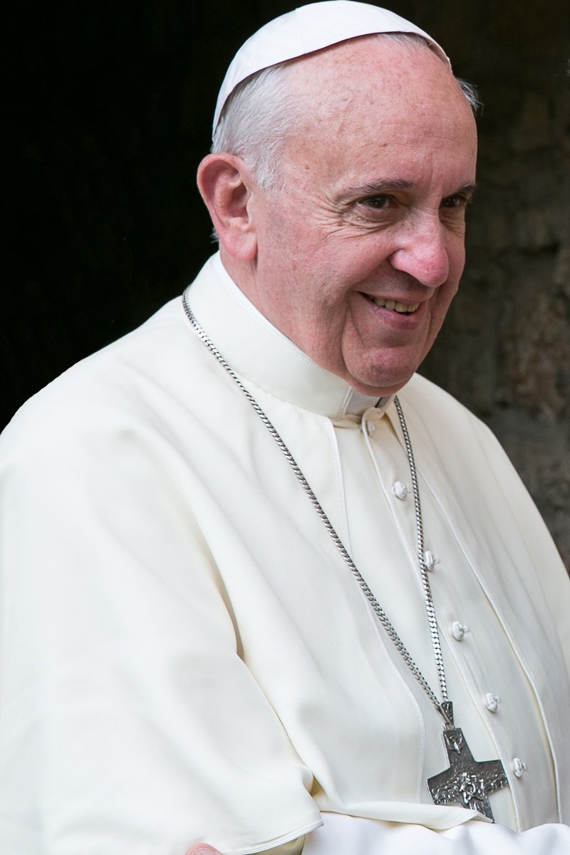 francescoassisi's tweet photo. Il Custode fra Marco Moroni ha espresso a nome di tutti noi frati minori conventuali di Assisi #OFMConv “un semplice messaggio” per celebrare il decimo anno del pontificato di @Pontifex_it .
Potete ascoltare la sua intervista per @vaticannews_it qui👉 https://t.co/PSHMbZgfaK https://t.co/tTqasUrHbV