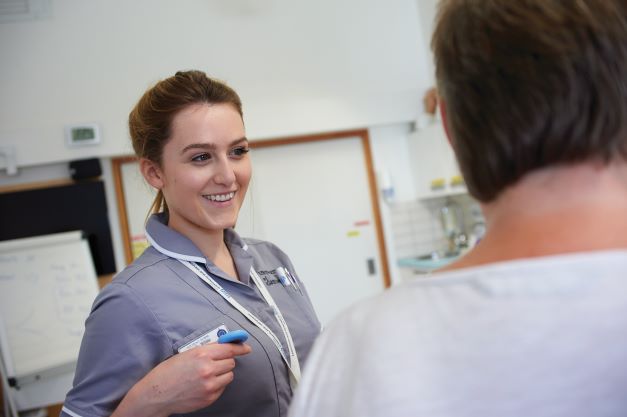 Spotlight on our BSc Hons Adult Nursing
Taught in our state-of-the-art facilities. 
Hear from our course leader, Alison Cork, who talks you through what we have to offer.
crowd.in/QlfUFG
Apply now!
#healthcourses #adultnursing #ProudToBeGRE #EducationWithoutBoundaries