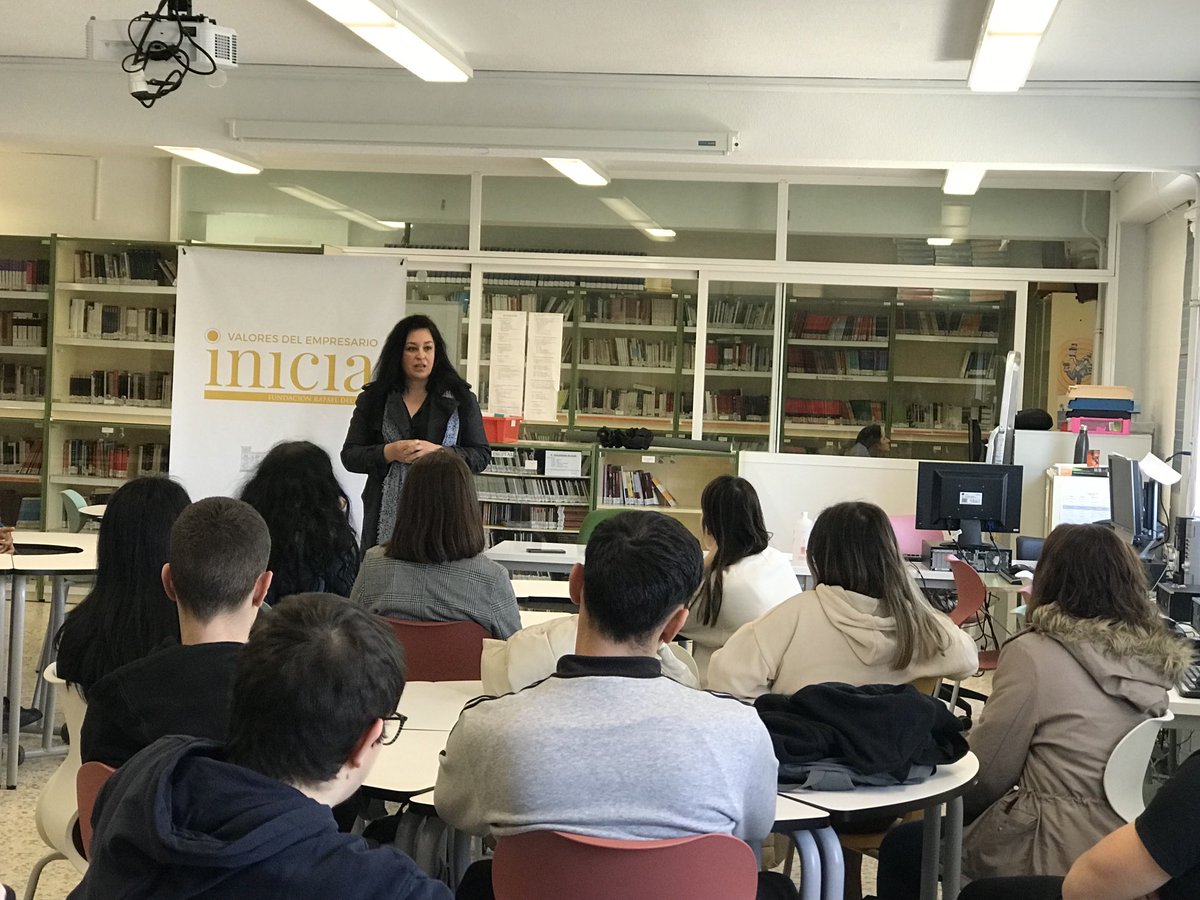 Programa Inicia (@frp_inicia) on Twitter photo El propósito que tengas como empresa es lo que te hace perseverar. Anna Dominguez en <a href="/Ieslosolivos/">Ieslosolivosmejorada</a> con <a href="/frdelpino/">Fundación Rafael del Pino</a> #INICiAVALORES El propósito que tengas como empresa es lo que te hace perseverar. Anna Dominguez en <a href="/Ieslosolivos/">Ieslosolivosmejorada</a> con <a href="/frdelpino/">Fundación Rafael del Pino</a> #INICiAVALORES