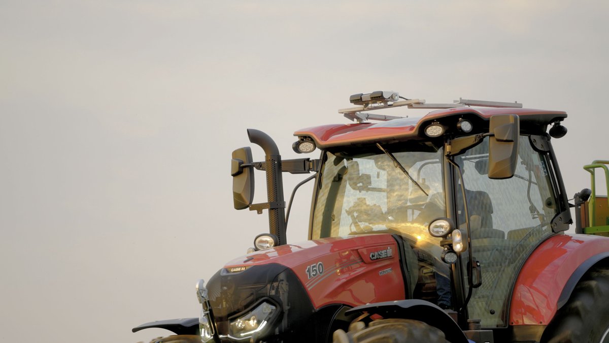 CNH tweet media