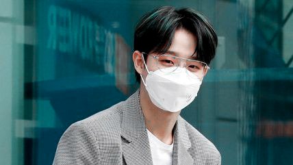 YERARARI's tweet photo. NO ERASE.
—#jikyu au

every university has its own mission and vision but as for callisto univ, students have a unique mission which is— DON'T ever let these 'two profs meet. If so, everyone would be in hell.

"patay... ramdam ko na ang surprise exam w/ sama ng loob." https://t.co/YoY5OqBivG
