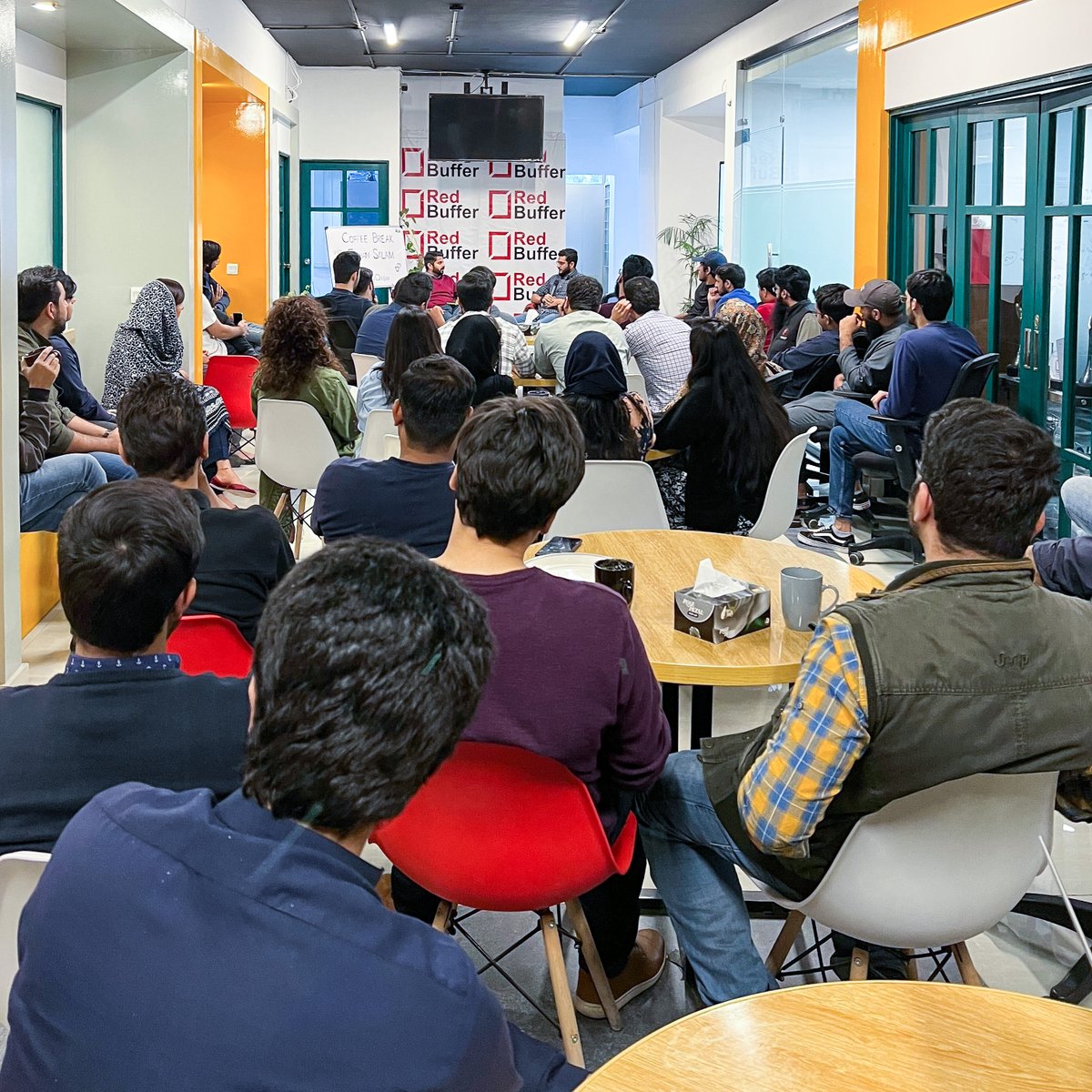 Red_Buffer's tweet photo. Amazing coffee break at Red Buffer hosted by VP of Engineering Shahqaan Qasim with guest Head of Full Stack Engineering Farhan Salam! We loved learning more about our senior members and sharing laughs over coffee and food βπ₯
#RedBuffer #ConnectedCulture https://t.co/pyNpGrJzpM
