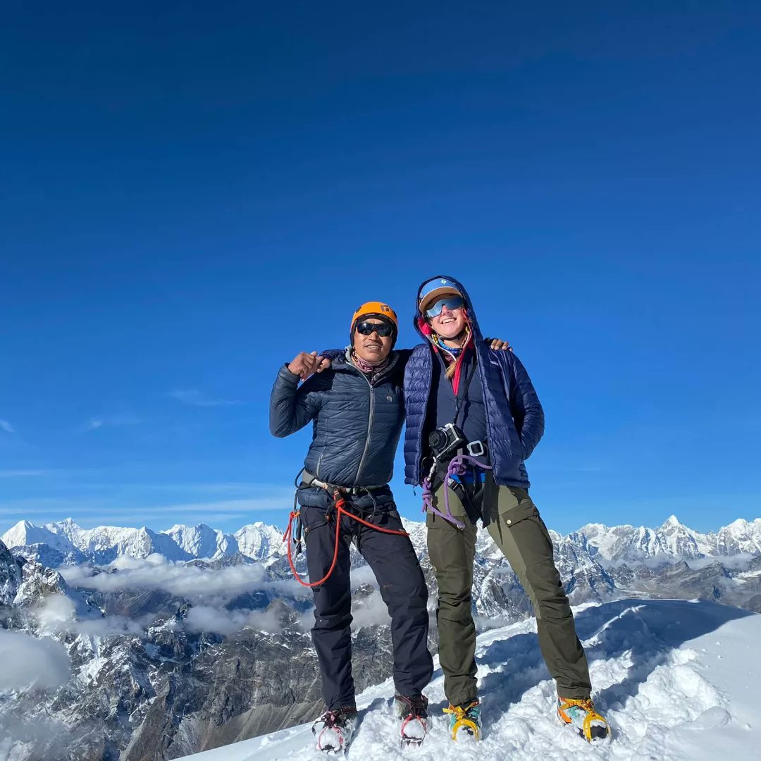 Happy Faces at Lobuche East Peak Summit;

For more info: rb.gy/3rkha0

Get in touch now for Spring last minute booking or for Autumn Expedition 2023. 

#Lobuche #Peak #Climbing #Sherpa #LocalTeam #Responsible #GoLocal #Nepal #Himalaya #Spring2023 #VisitNepal #Nepal