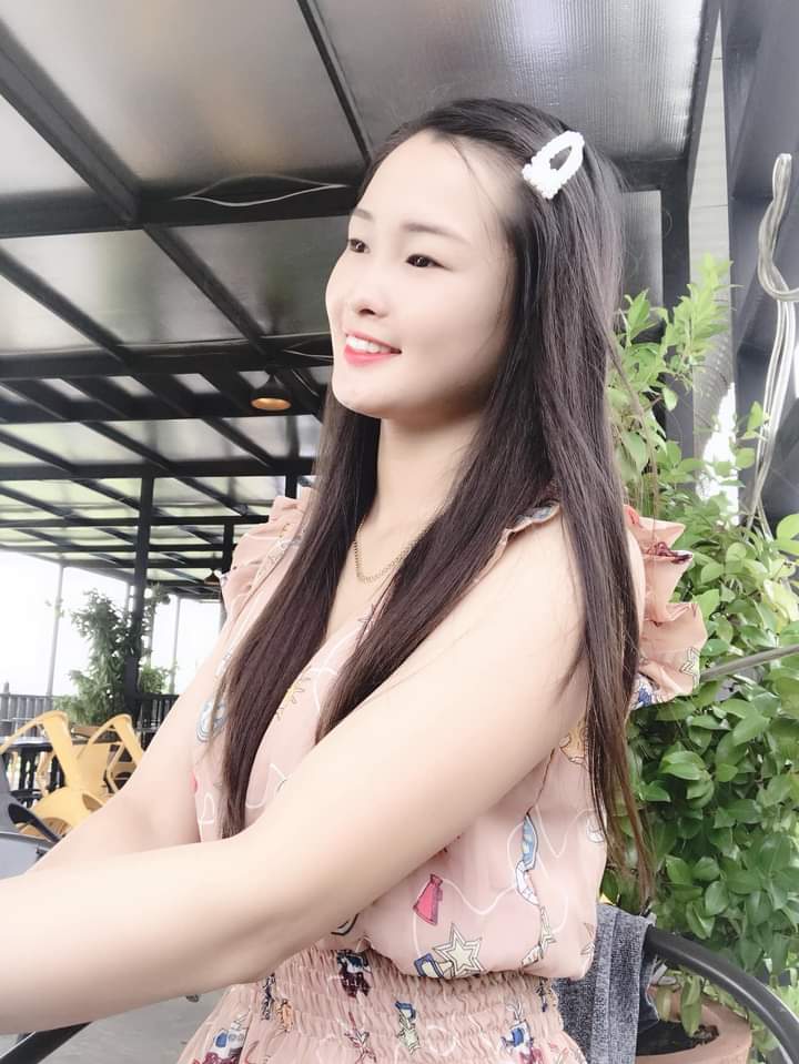 hoingoc11's tweet photo. Cười cái cho qua công việc muộn phiền https://t.co/JClbaZZYCA